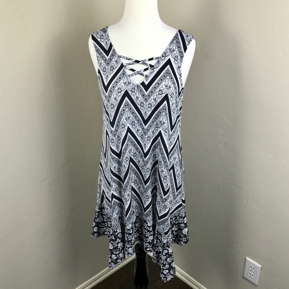 Three Pink Hearts Mixed Print Ruffle Mini Dress - Picture 1 of 8